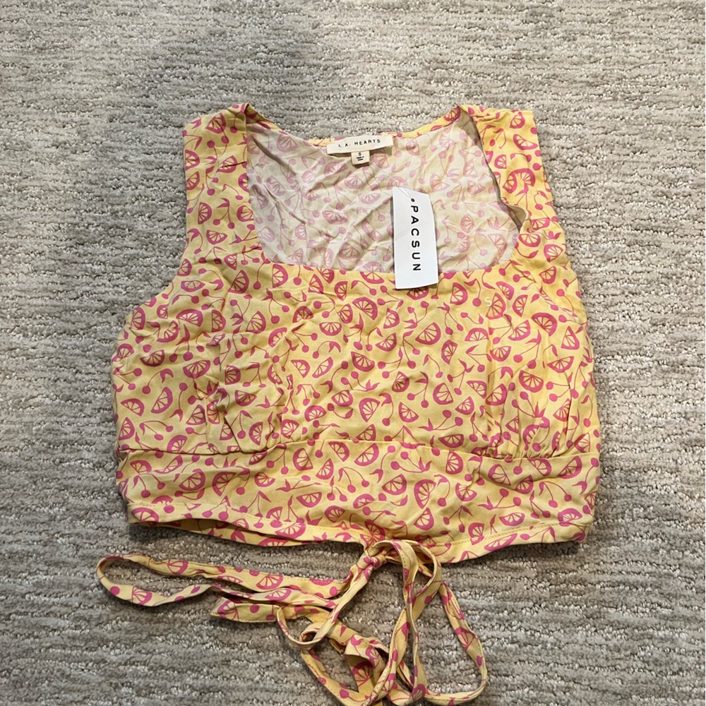 PacSun top